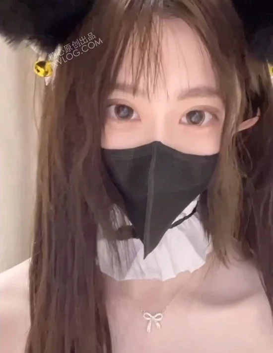 苹果+安卓+电脑【视频 福利姬】安安老师 女仆自慰 【241M】-大壮社区