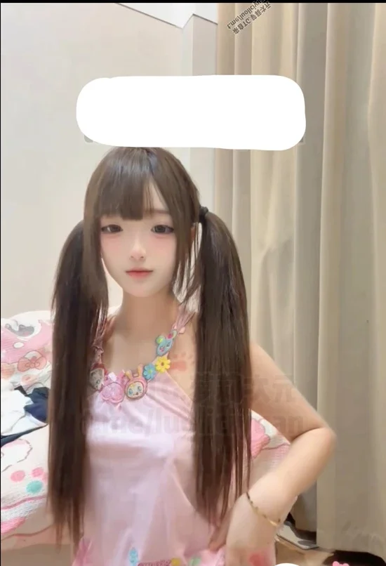 苹果+安卓+电脑【视频 福利姬】呆宝 8月露脸【223M】-大壮社区